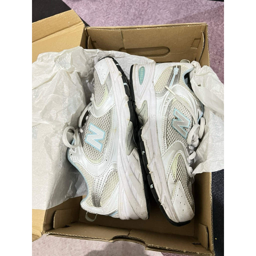 [PRELOVED] Sepatu running sneakers multifungsi new balance NB 530 white blue tosca
