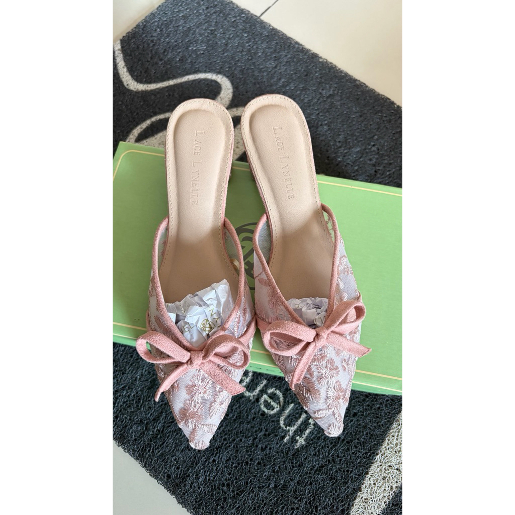 Preloved Heels Lace Lynelle Sujin - Blush size 37