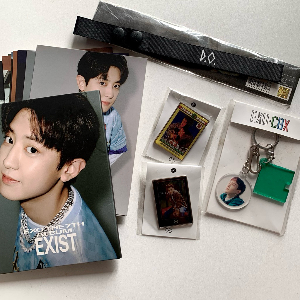 exo chen chanyeol d.o. kyungsoo sehun official md merchandise album pc photocard postcard enamel bad