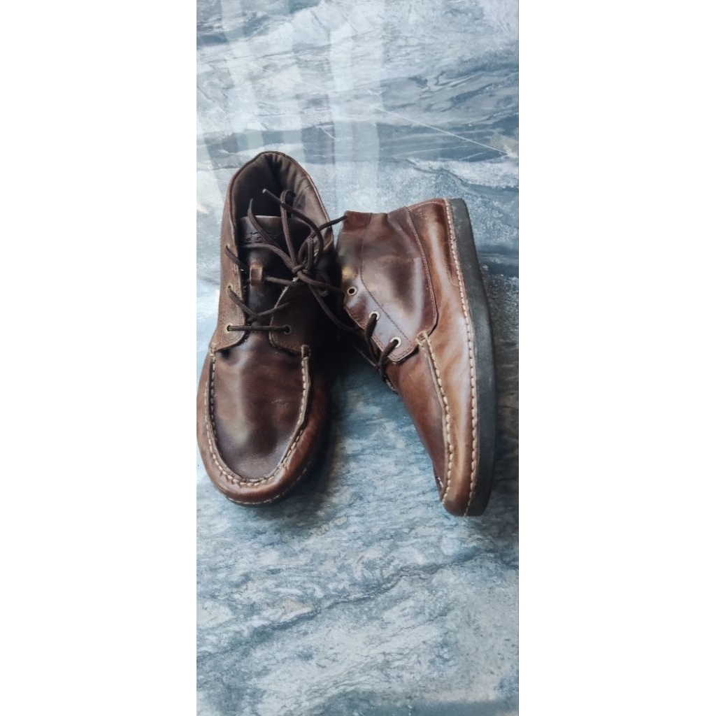Sepatu boots UGG zise 43 insole 275