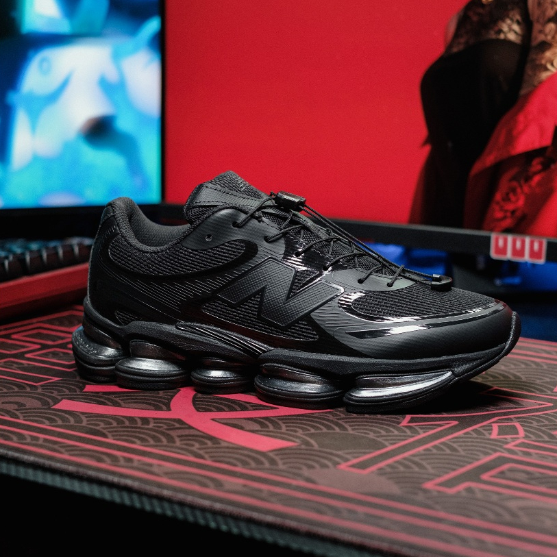 New Balance 2000 ABZORB All Black