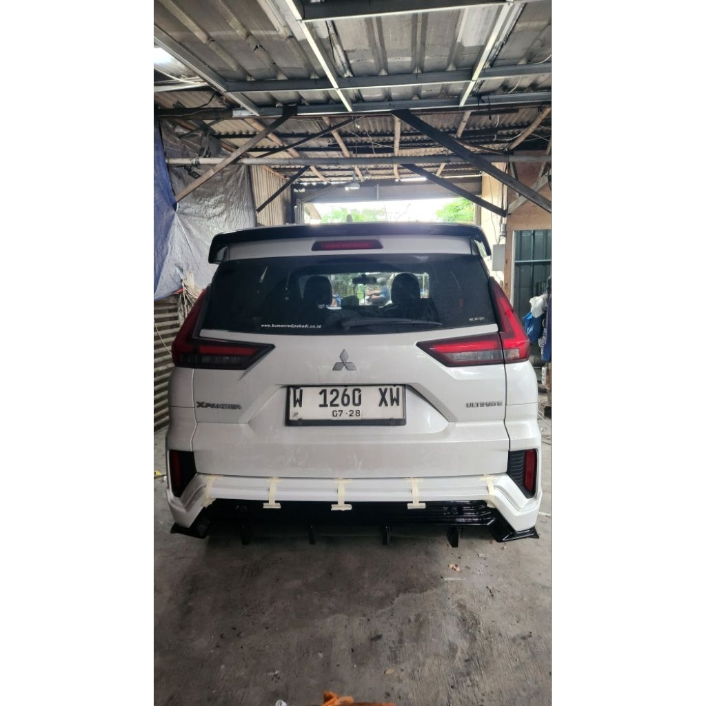 bodykit belakang aero xpander new