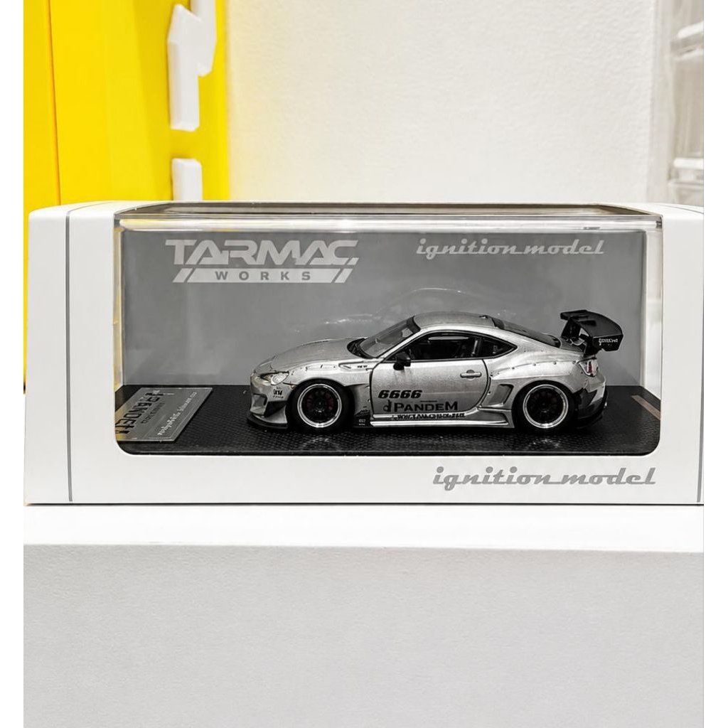 IGNITION MODEL DIECAST WARNA SILVER T.R.A PANDEM TOYOTA 86