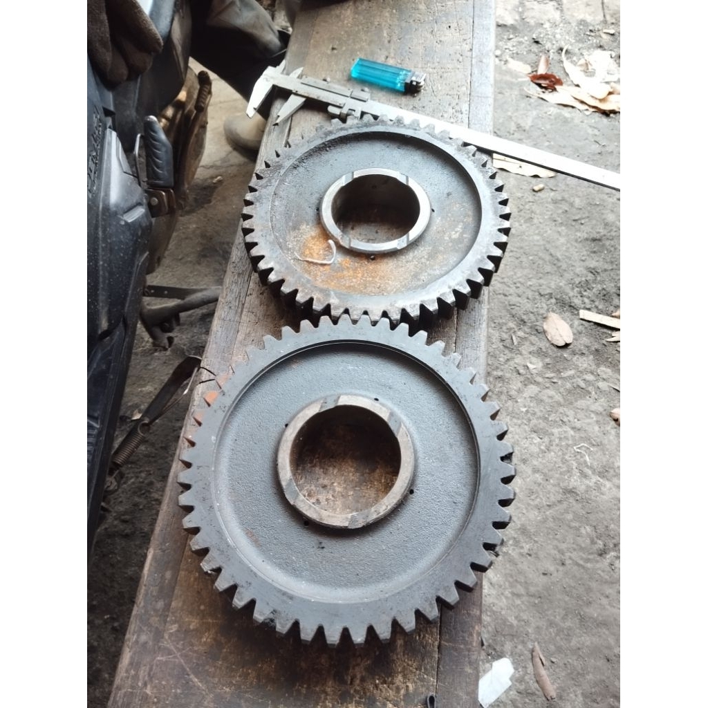 roda gigi, gigi penggerak, gigi lurus 24cm