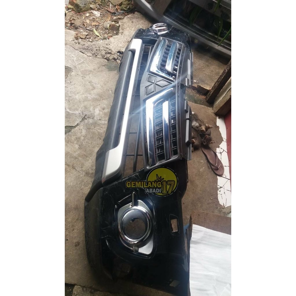 bemper depan set pajero sport 2014 original depan