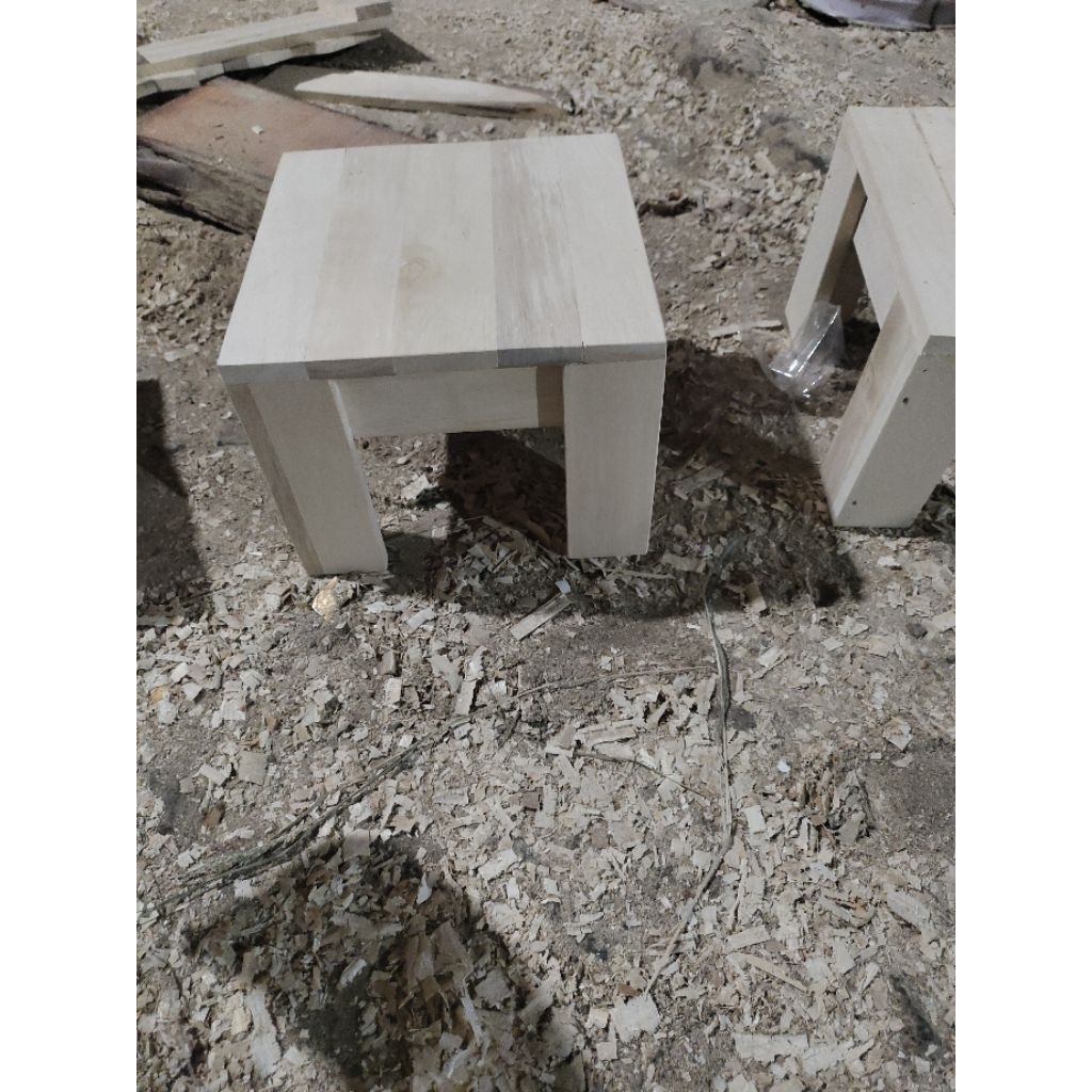 kursi kayu anak/kursi duduk kayu