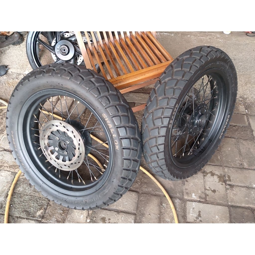 velg pelk velk wheelset supermoto R17 merk Vrossi ex Yamaha Scorpio bisa buat custom modif trail Hyo