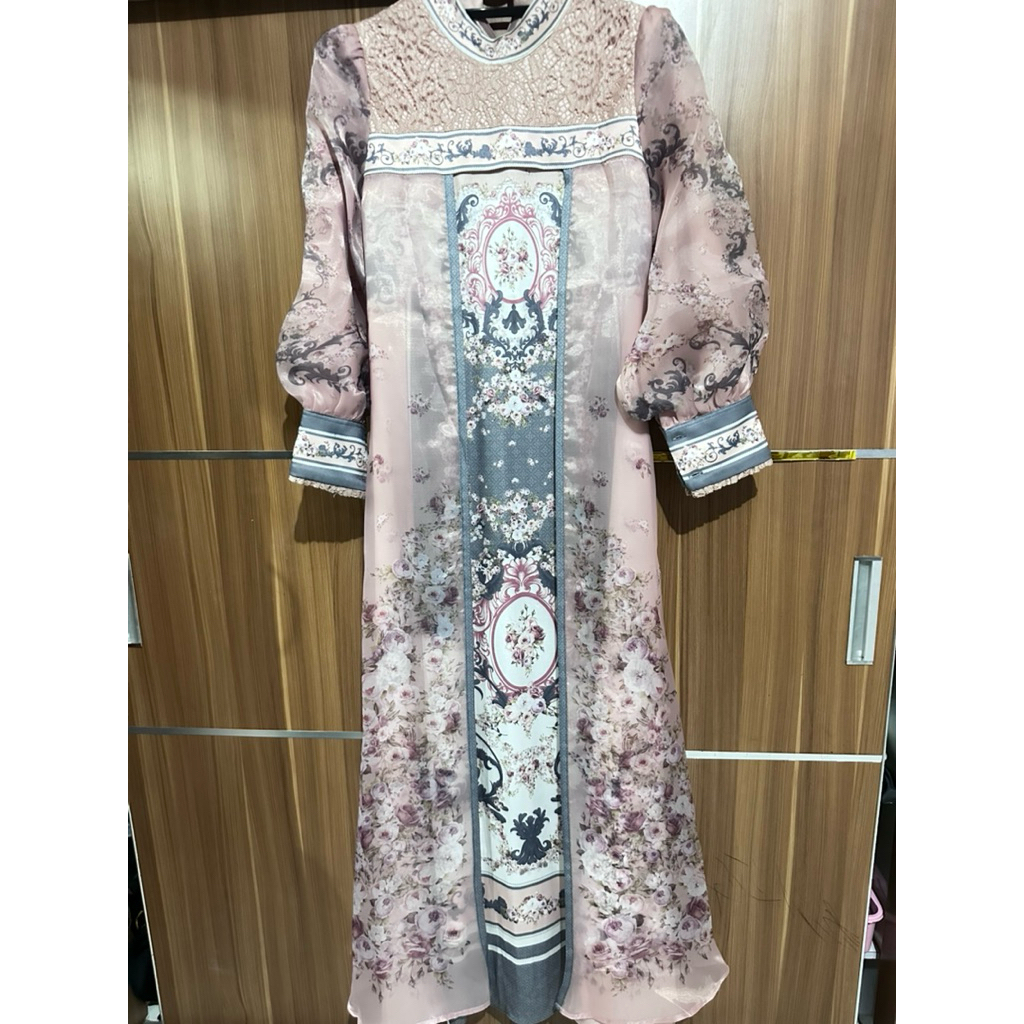 PL dress pesta mewah brand netta sunny
