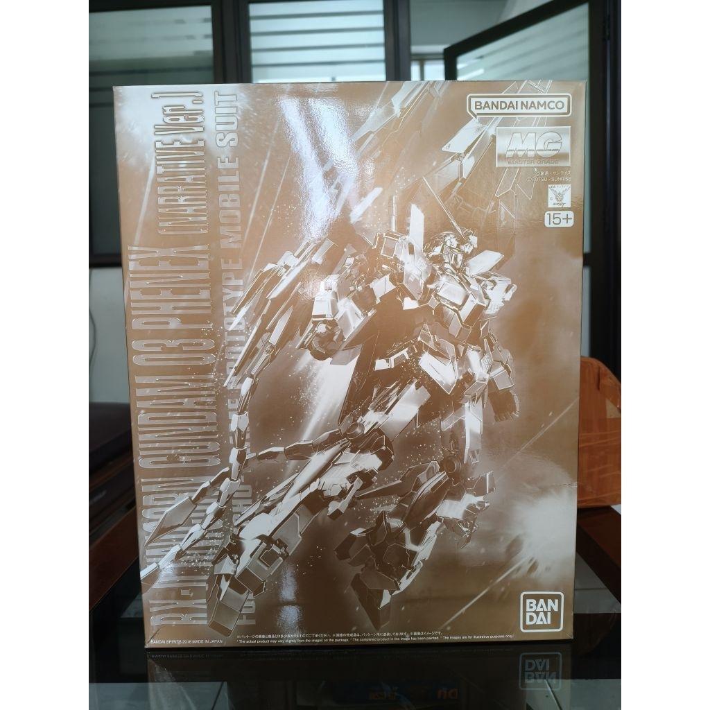 MG Phenex Narrative Ver. BANDAI