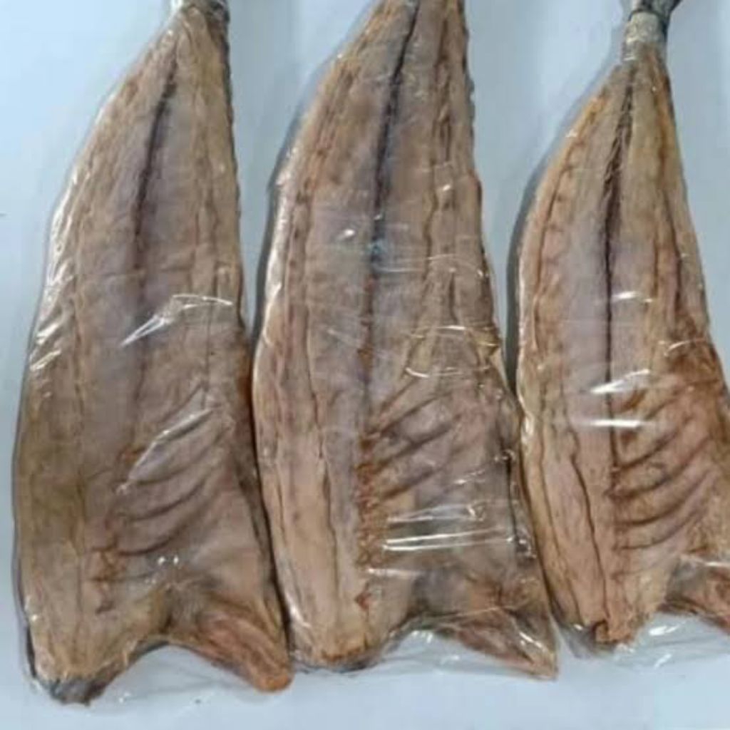 Ikan tenggiri asin 500g/ ikan asin tenggiri 500g/ tenggiri ikan asin 500g