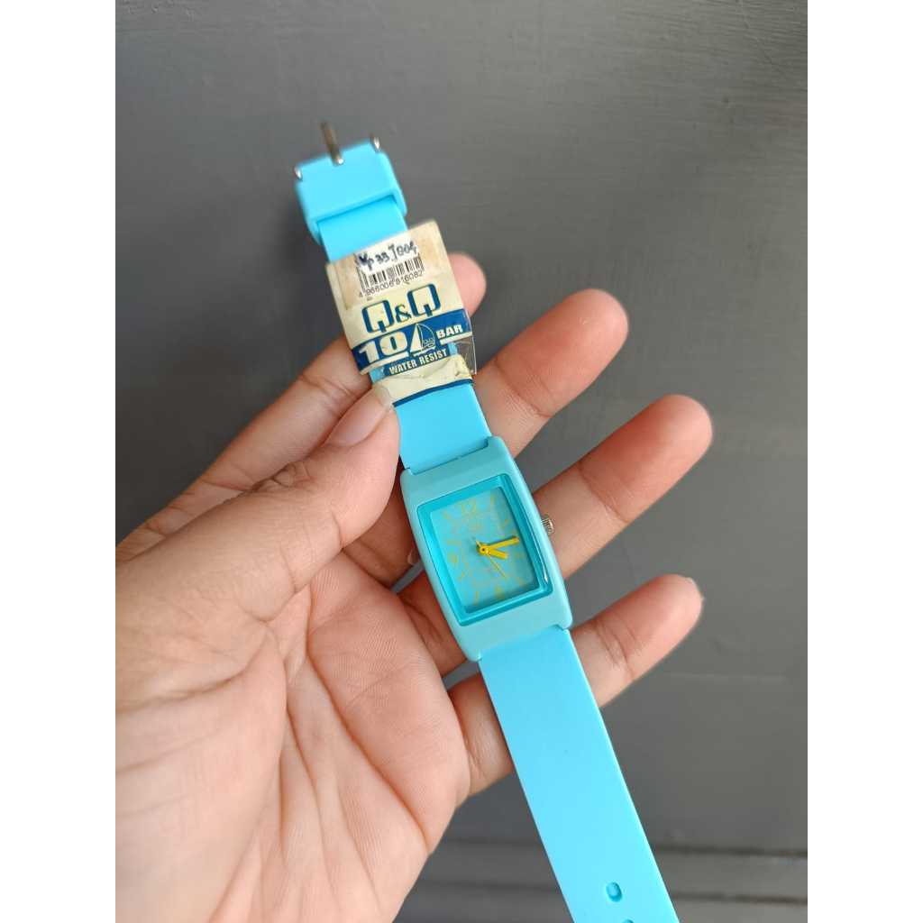 Jam Tangan Wanita Rubber Q&Q QQ QnQ VP33J804Y Original BerGaransi