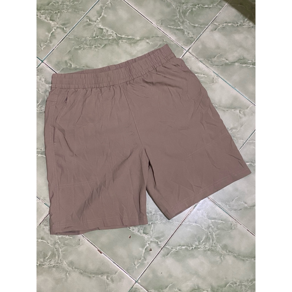 Jaspo/Celana pendek GU