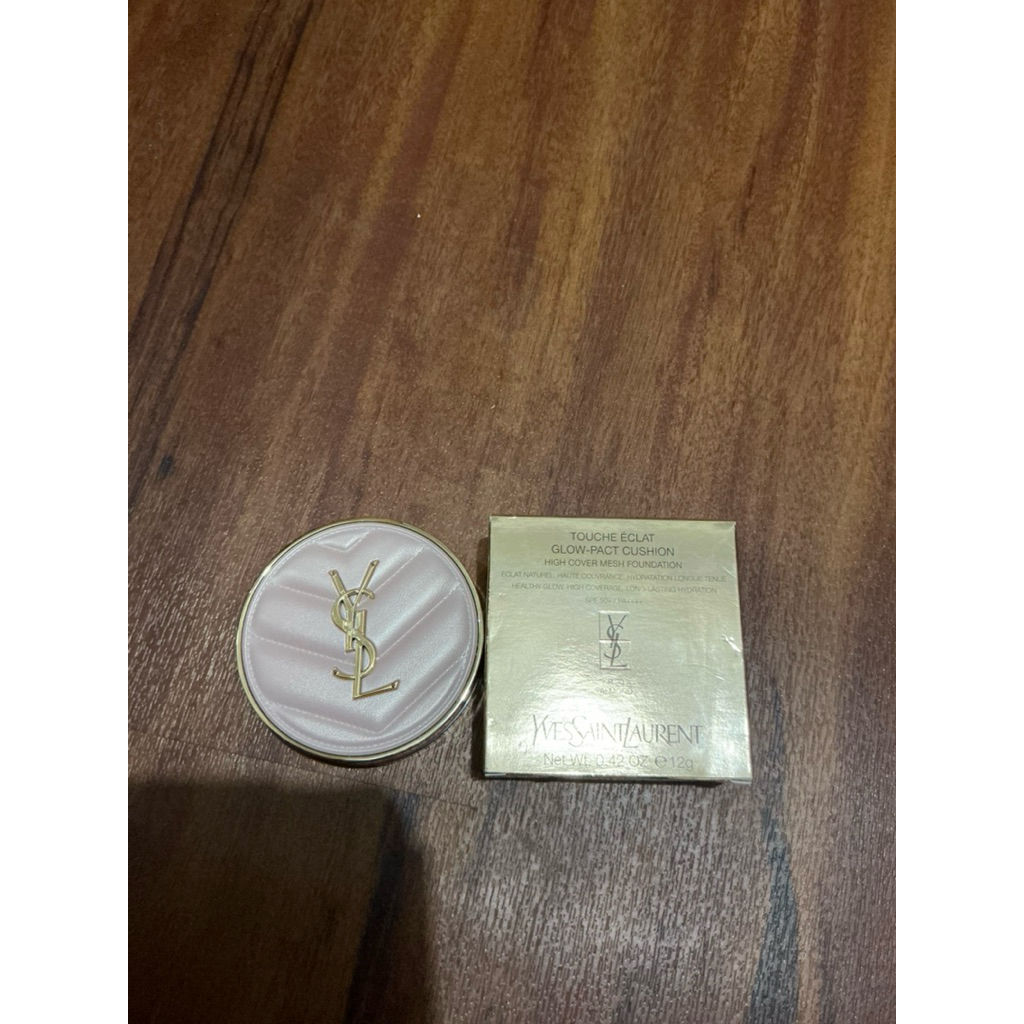 Cusion YSL