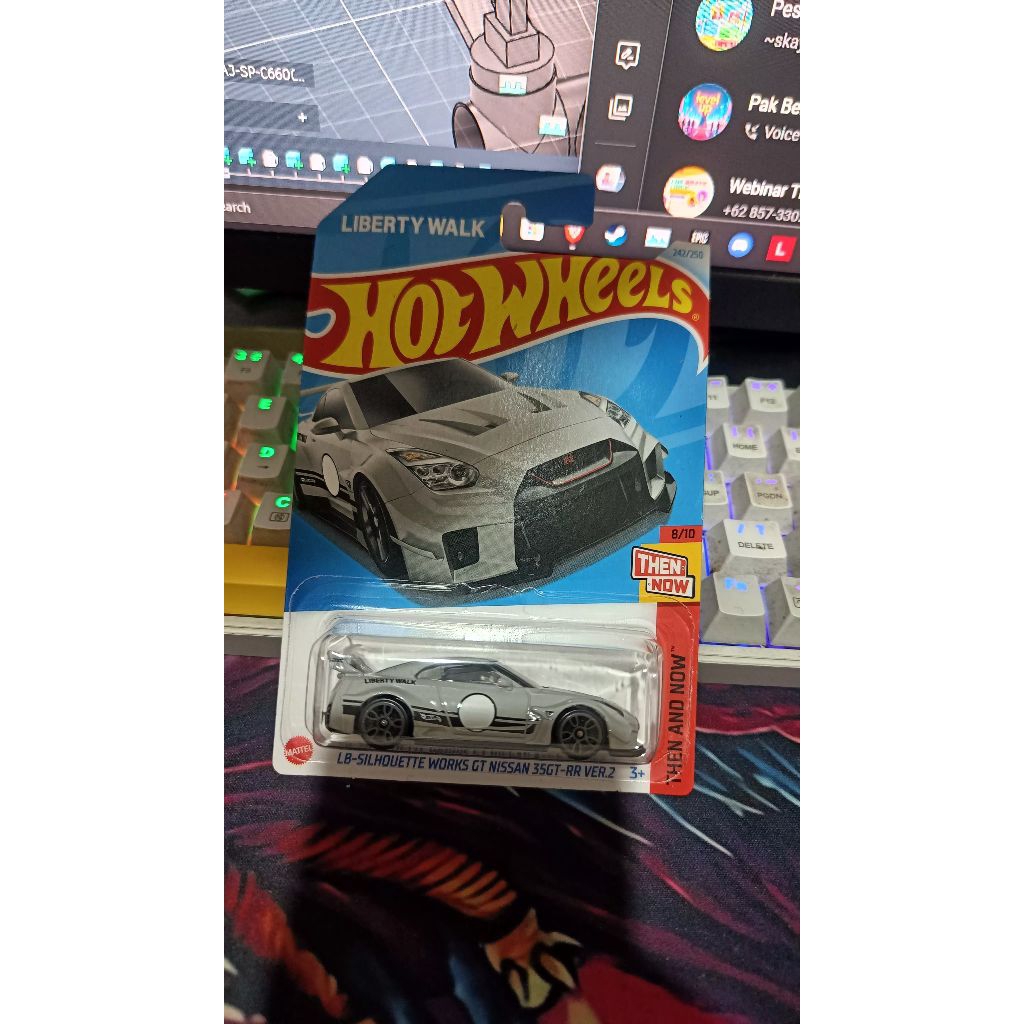 Hotwheels Nissan LBWK