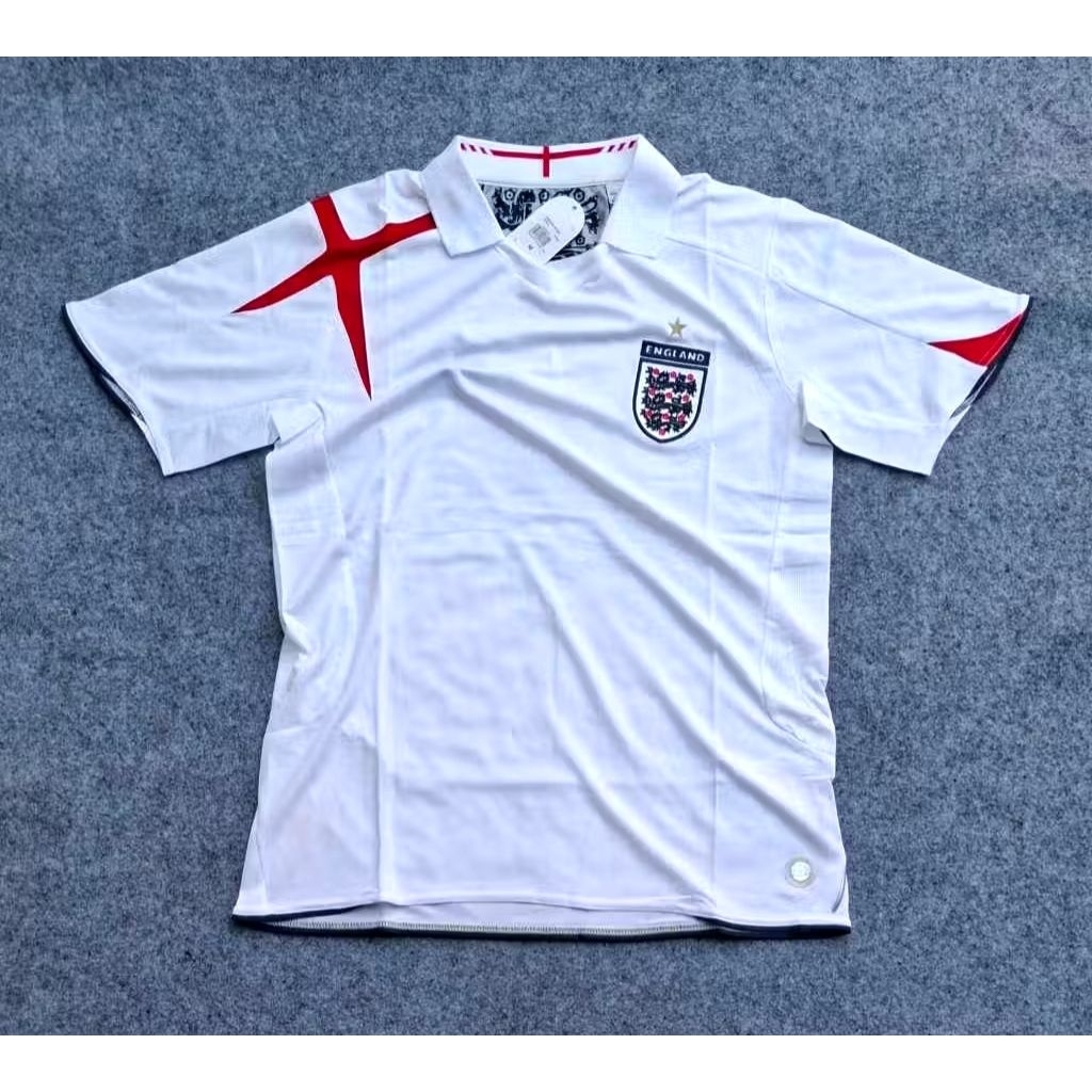 ( RETRO ) VINTAGE JERSEY BOLA INGGRIS HOME 2006 GRADE ORI