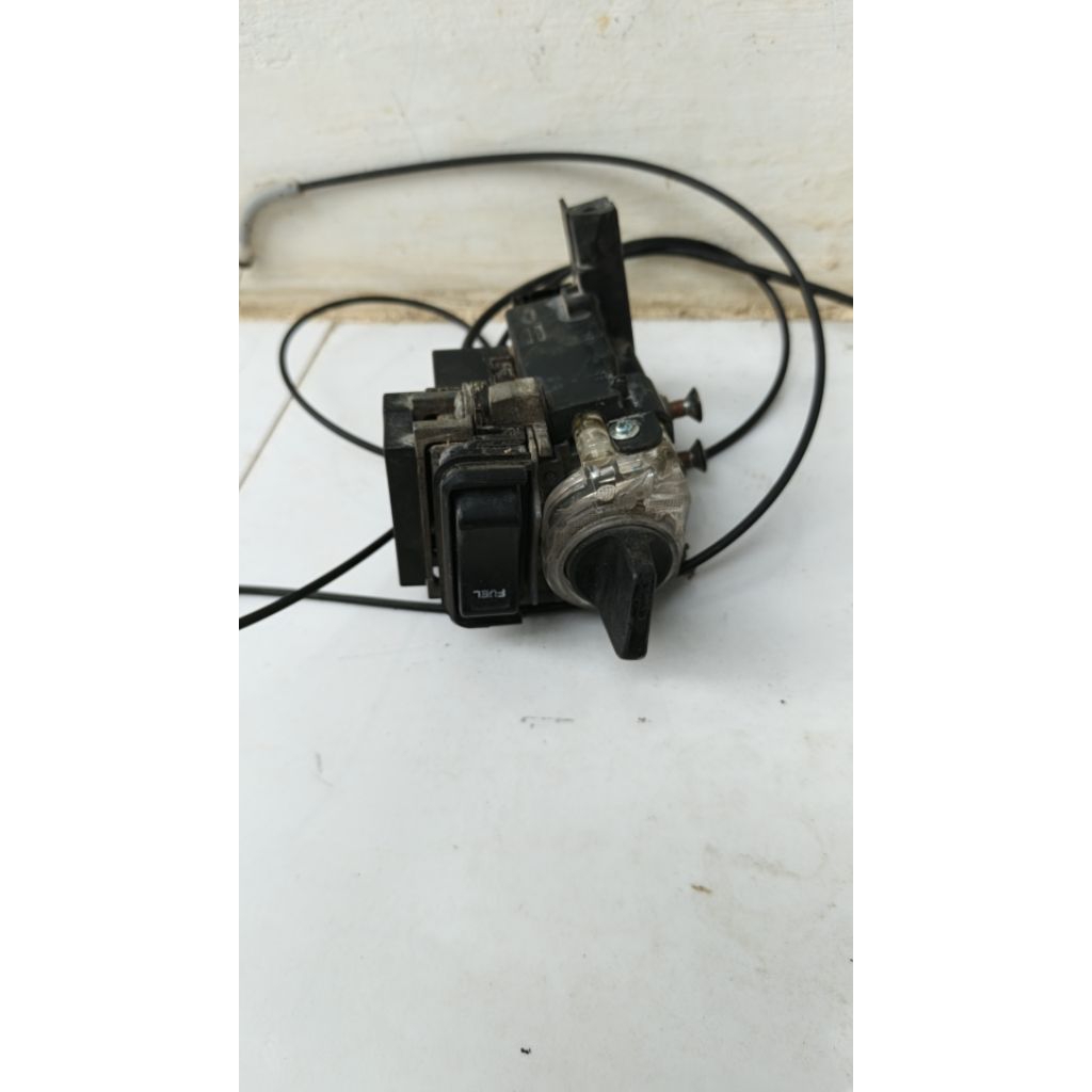 stop kontak ignition switch Kyles set remote Honda pcx 160 Original