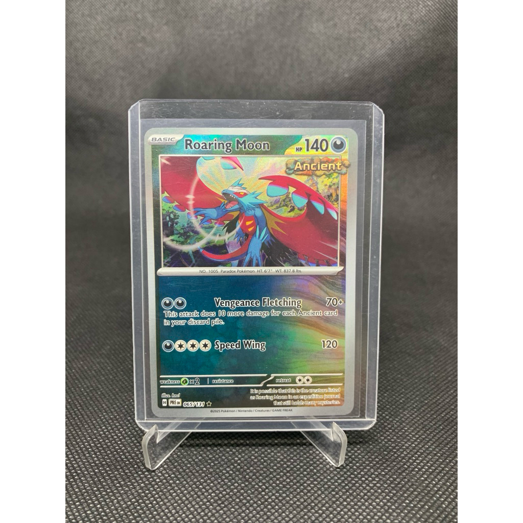 Roaring moon holo pokeball inggris 065/131 - Kartu/ TCG card original pokemon roaring moon sar inggr
