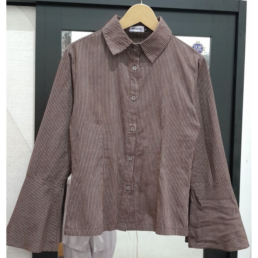 preloved kemeja wispie