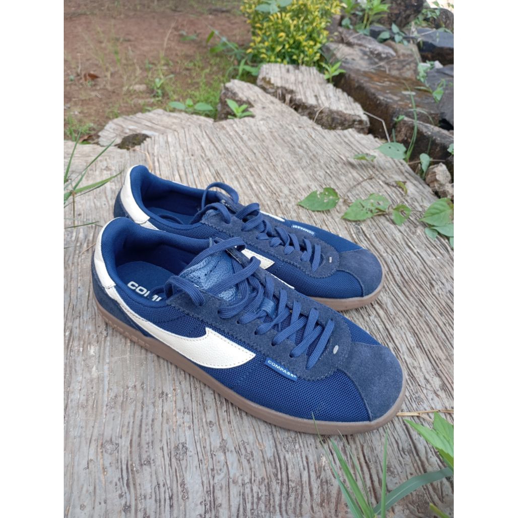 preloved sepatu compass size 41