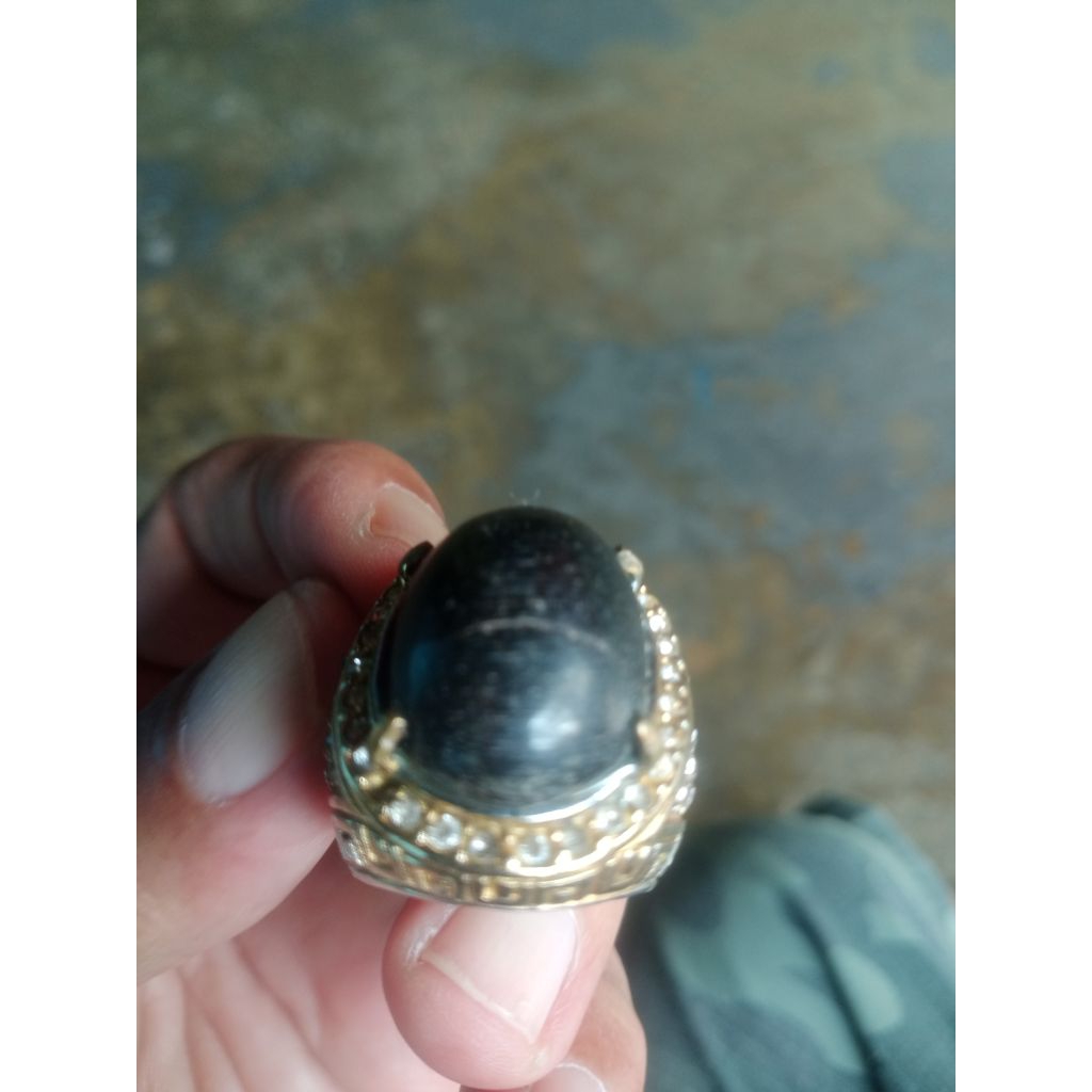 Akik Mata Dewa