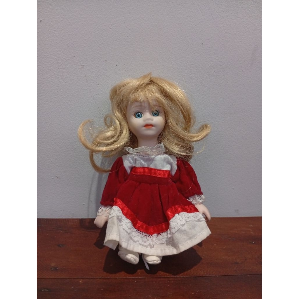 Boneka Porcelain Kecil