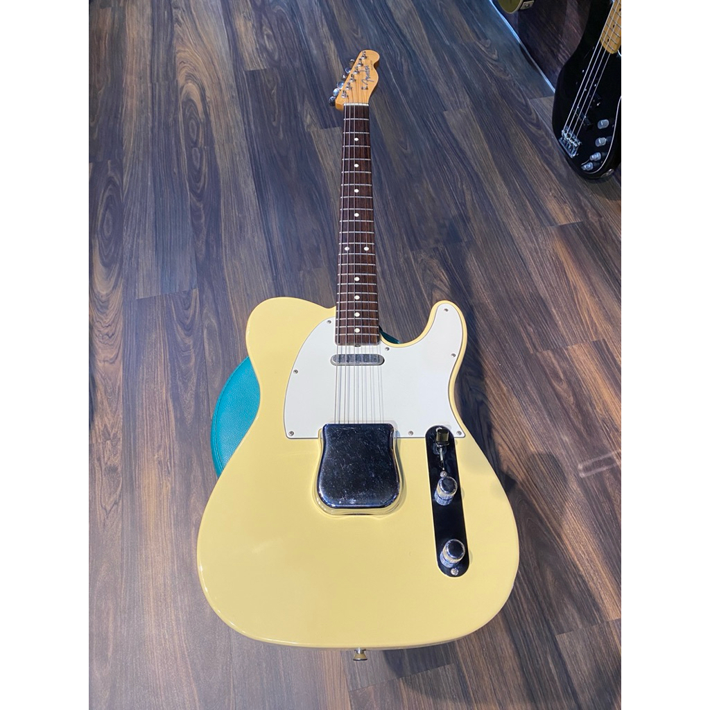 Fender Japan Traditional II 60s Telecaster Vintage White Made in Japan