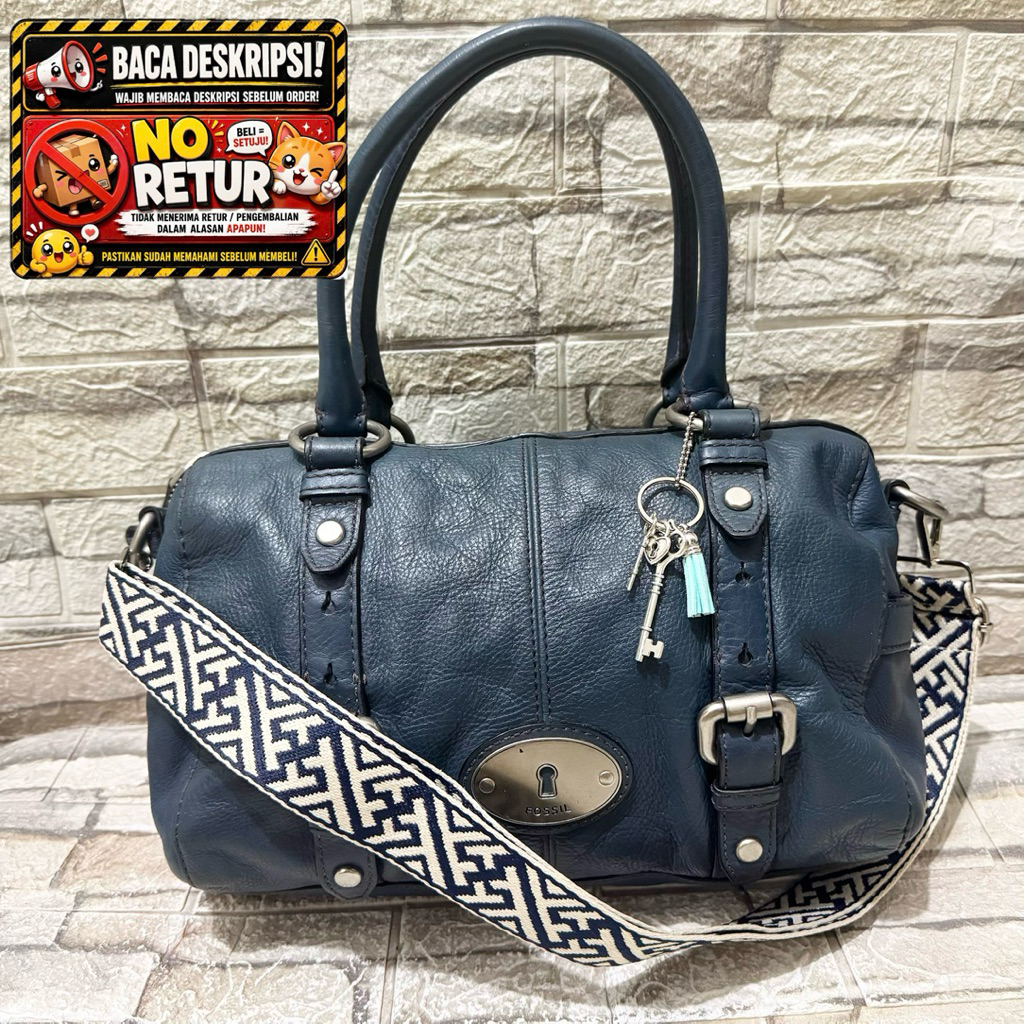 755# NET-Preloved Fossil Maddox Speedy Large Navy (key talpan ala)