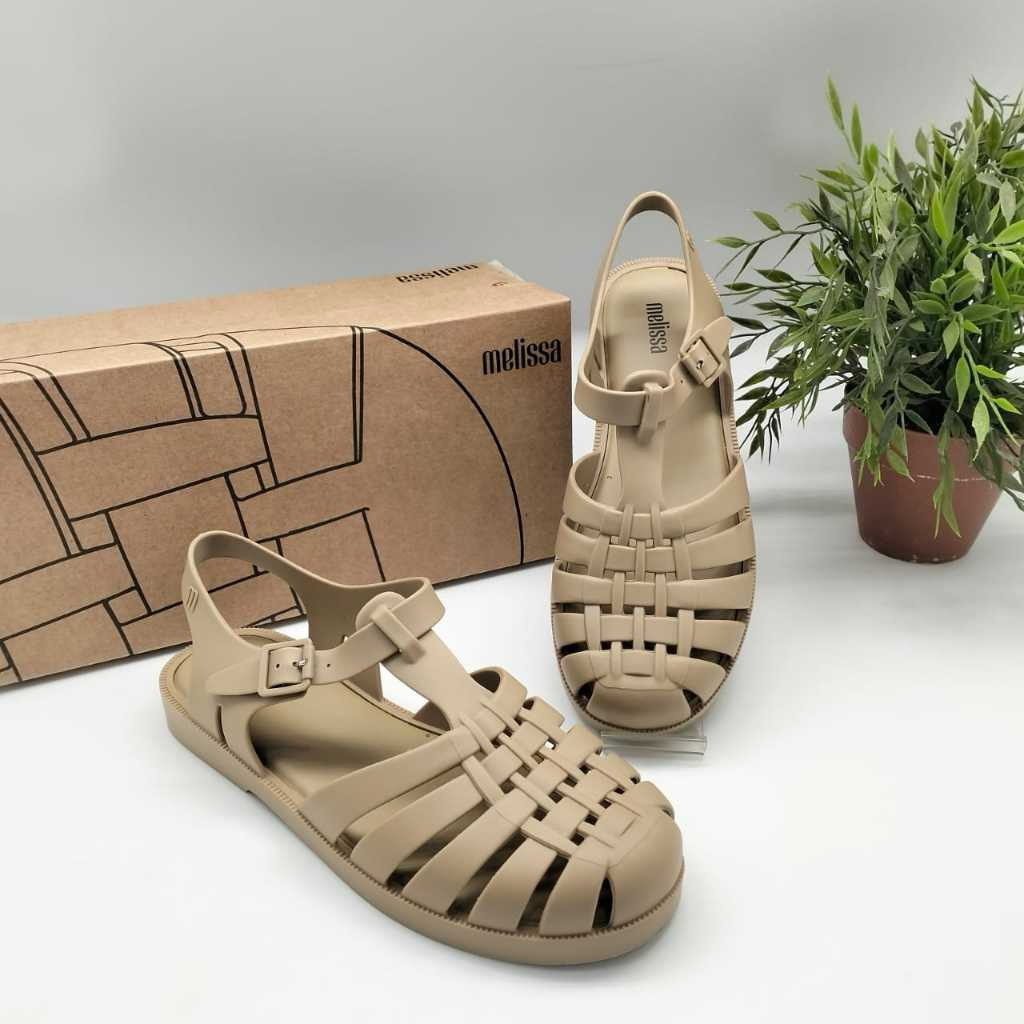 preloved Melissa Possession Ad Beige