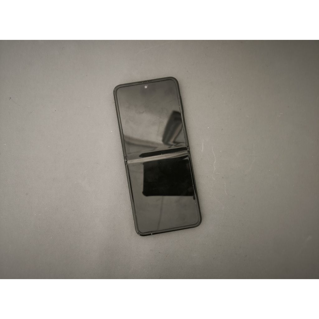 Samsung Galaxy Z Flip 3 8/128 - Mati Total, Ex Garansi Resmi