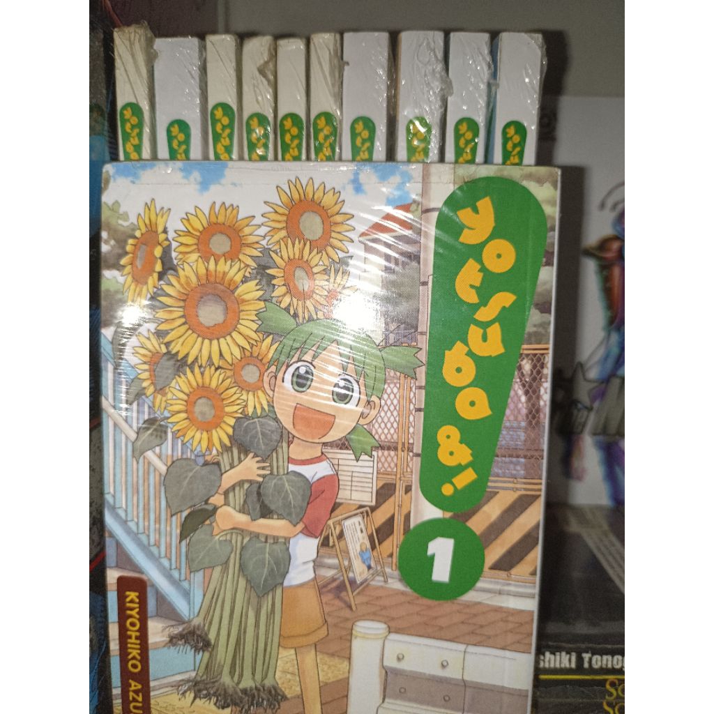 Set Yotsuba 11 Buku, set komik Yotsuba 1-11 kondisi semuanya masih segel, yotsuba set 11 komik Yotsu