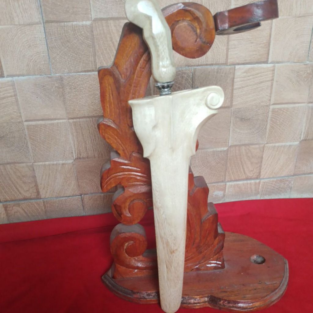 Keris Bethok Suro (Pusaka Tindih)Gonjo Iras Sepuh,Pamor Rojo Gundolo,Tunggak Semi