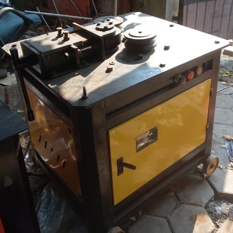 Bar Bender - Bar Bending - Sewa Mesin Bending Besi Proyek Pontianak