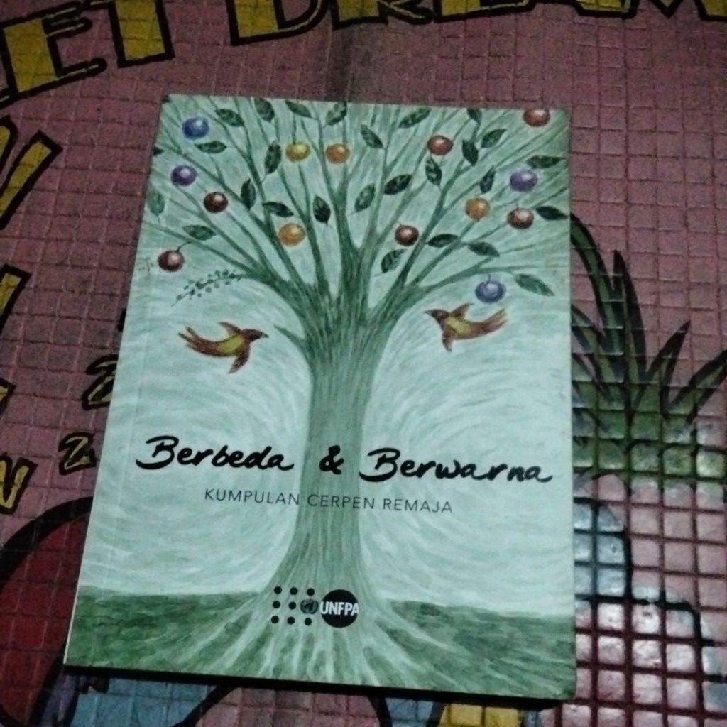 BERBEDA & BERWARNA KUMPULAN CERPEN REMAJA