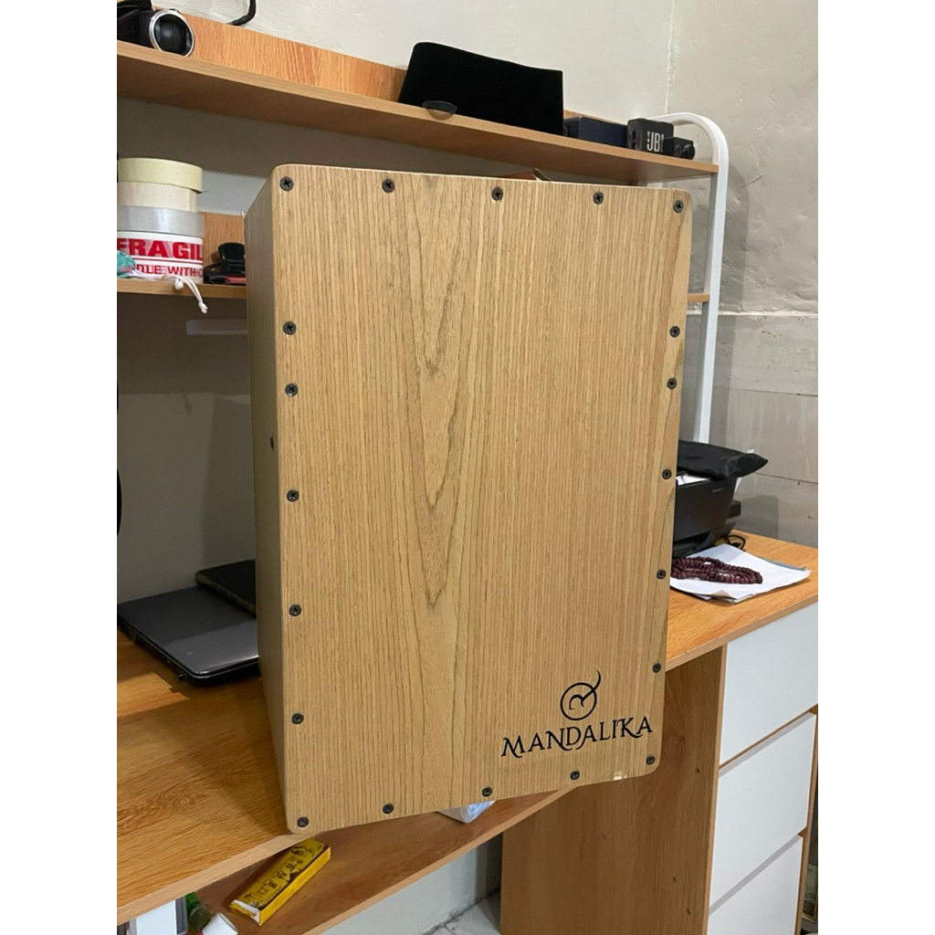 Cajon kahon mandalika akustik