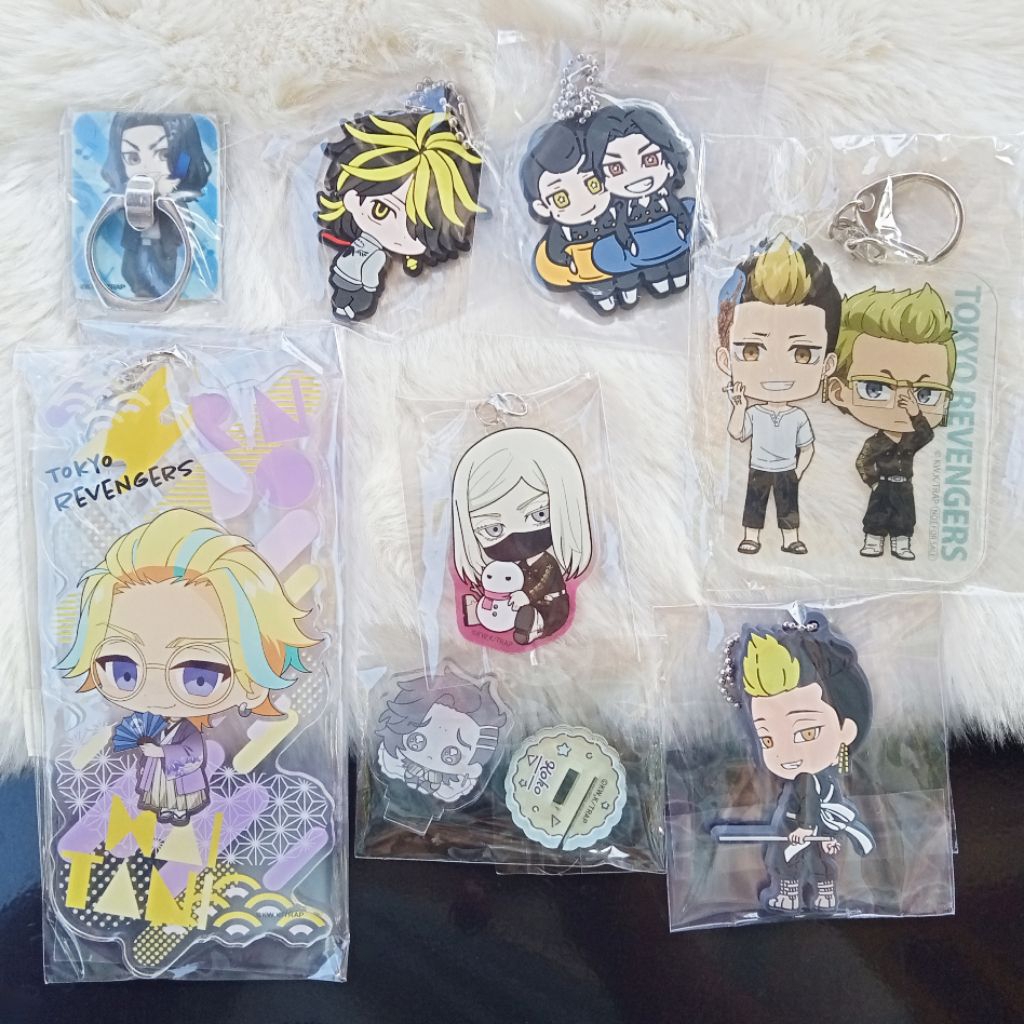 TOKYO REVENGERS official merchandise random mikey, izana, hanma, kisaki, sanzu, baji, mitsuya, kazut