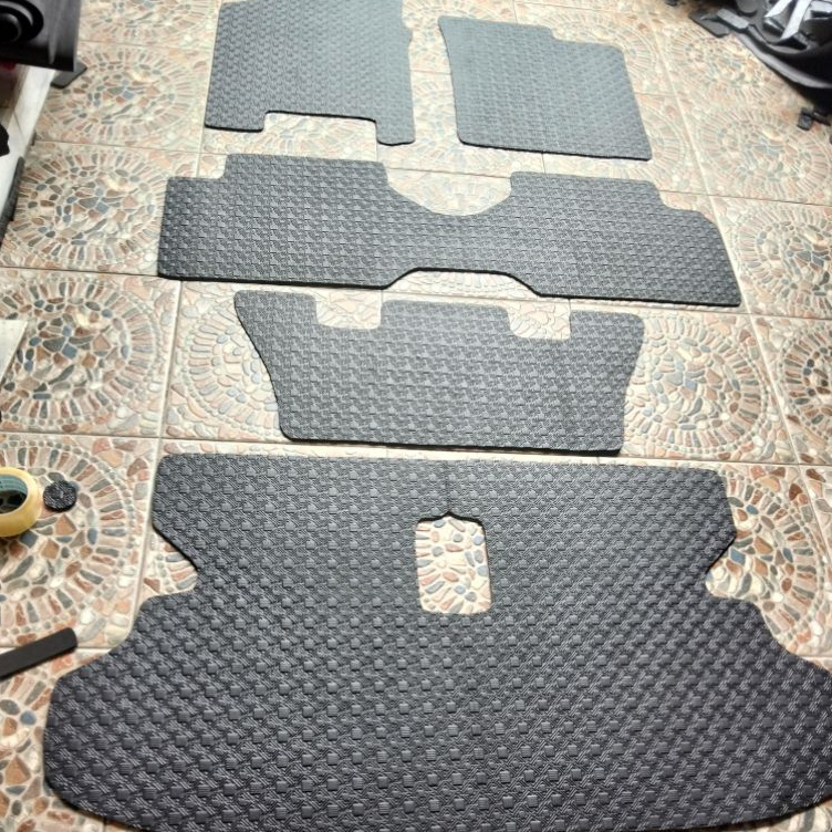 KARPET MOBIL CALYA/KARPET MOBIL SIGRA