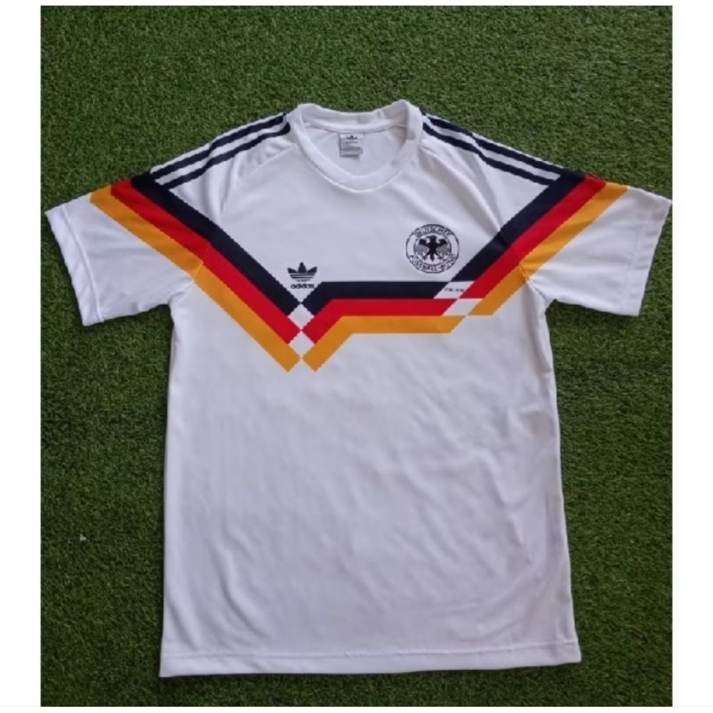 Jersey Retro Jerman 2000 / Champion Jersey Classic Vintage