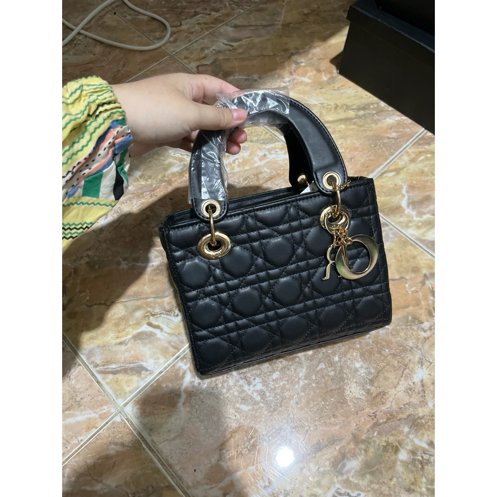 TAS CANTIK DORY LADY