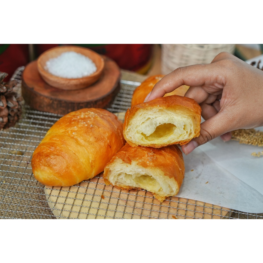 Salt Bread Original by Orilla Bakery - Menggunakan Wijsman Butter