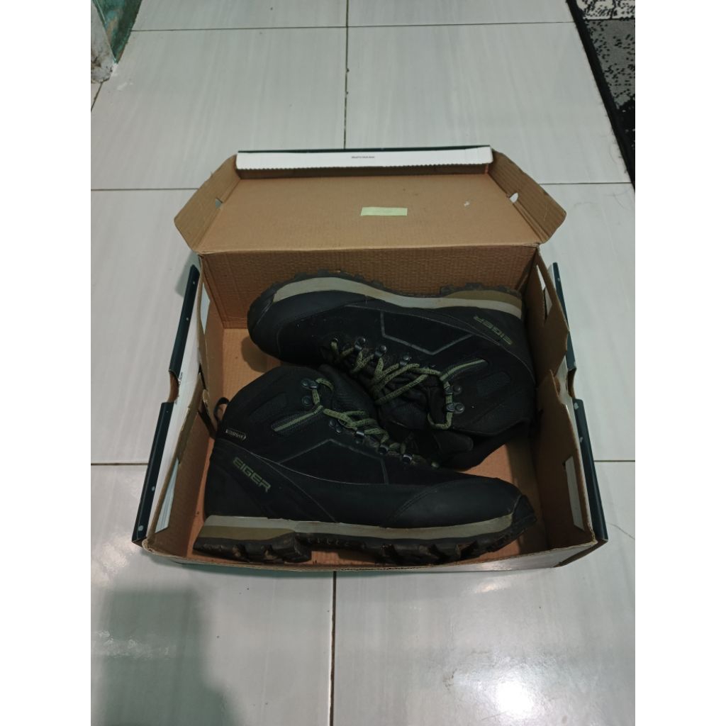 sepatu eiger Cayman lite