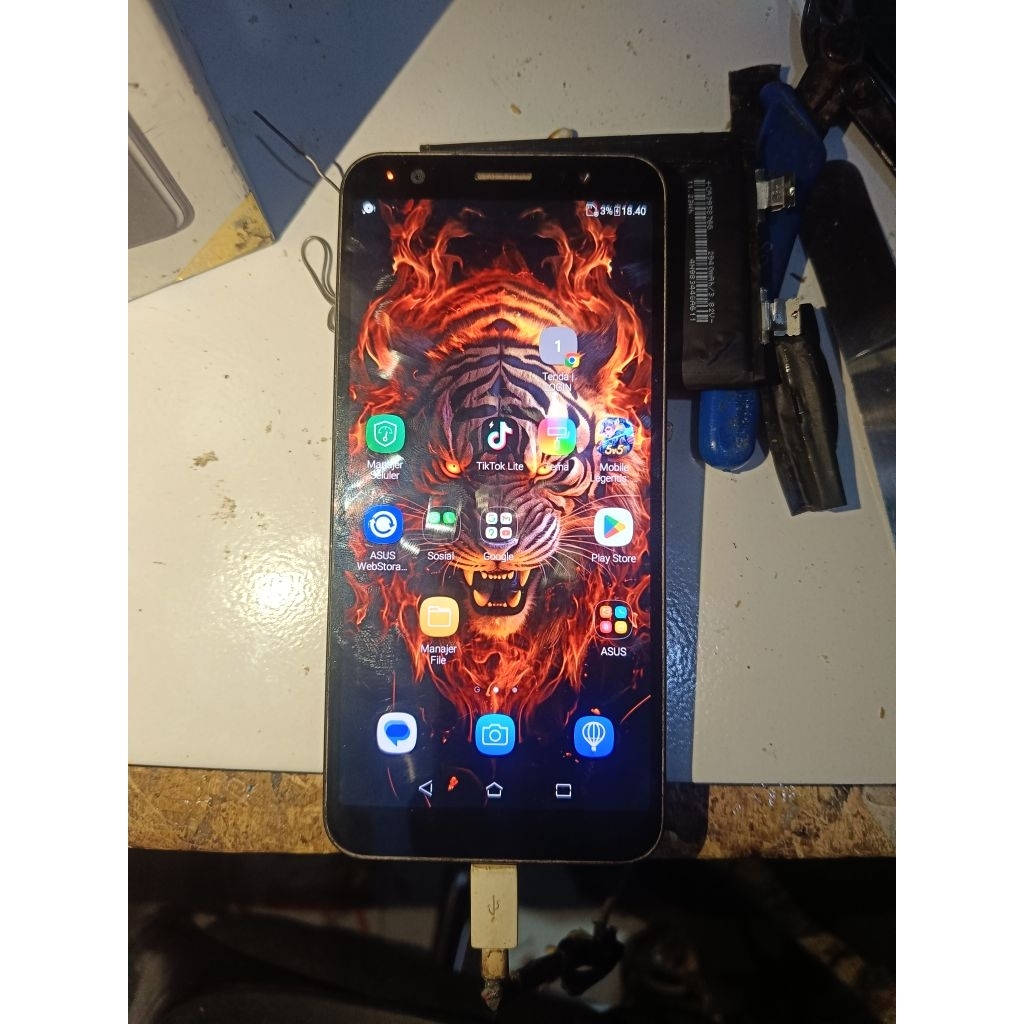 lcd asus live l1