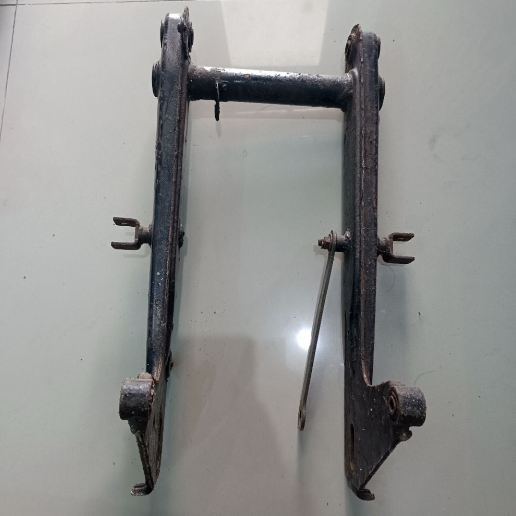 swing arm arem fork belakang yamaha L2S L2 Super original