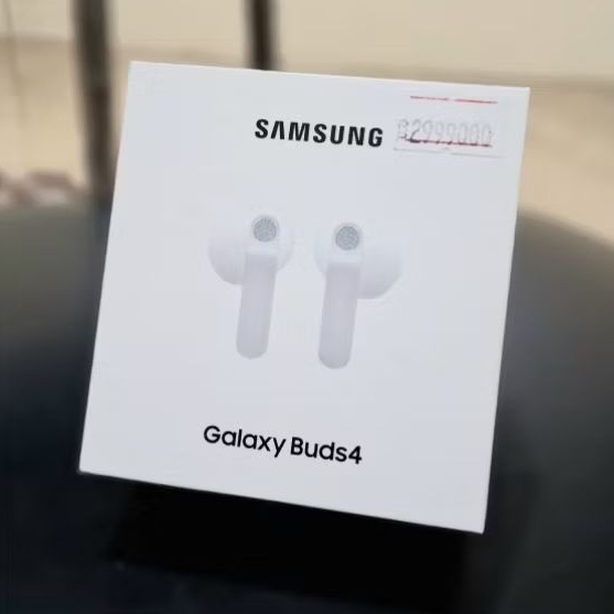 Samsung Buds 4 (second)