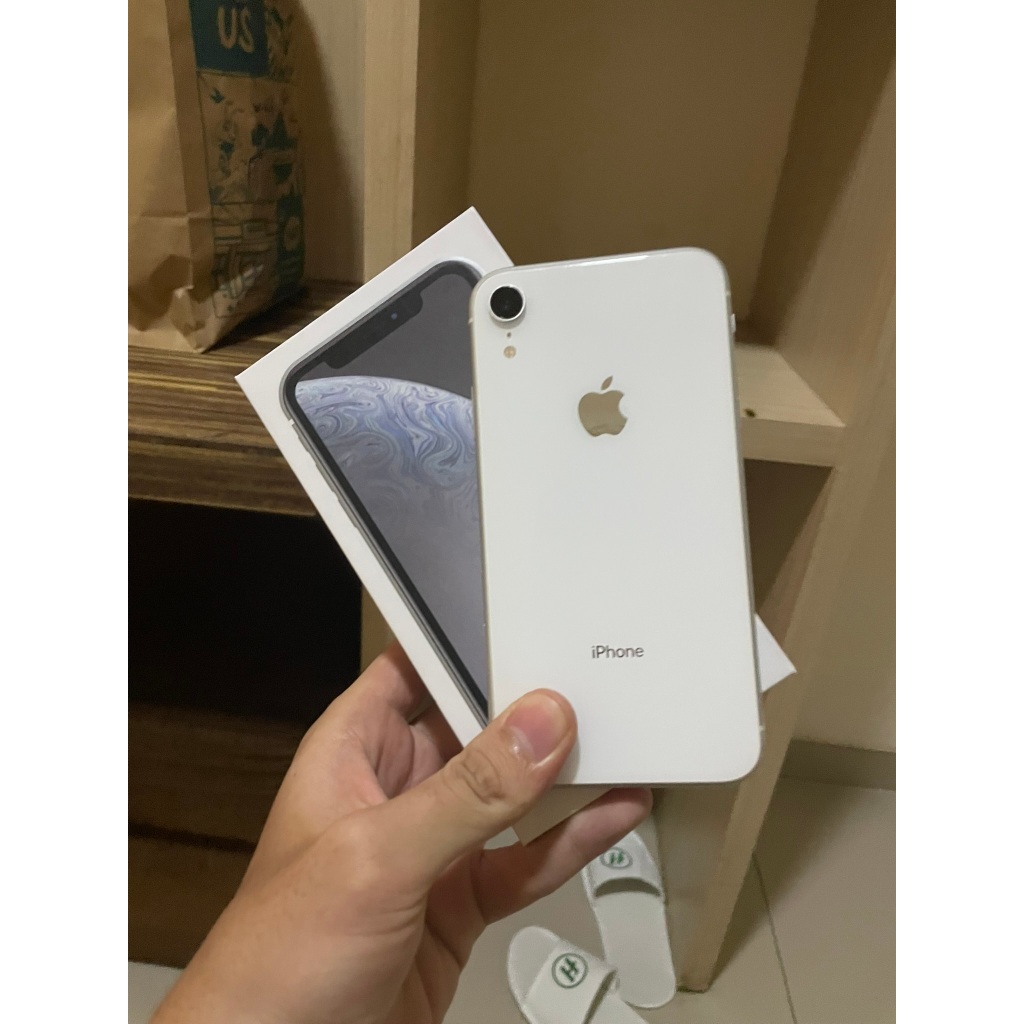 ip xr 64gb second