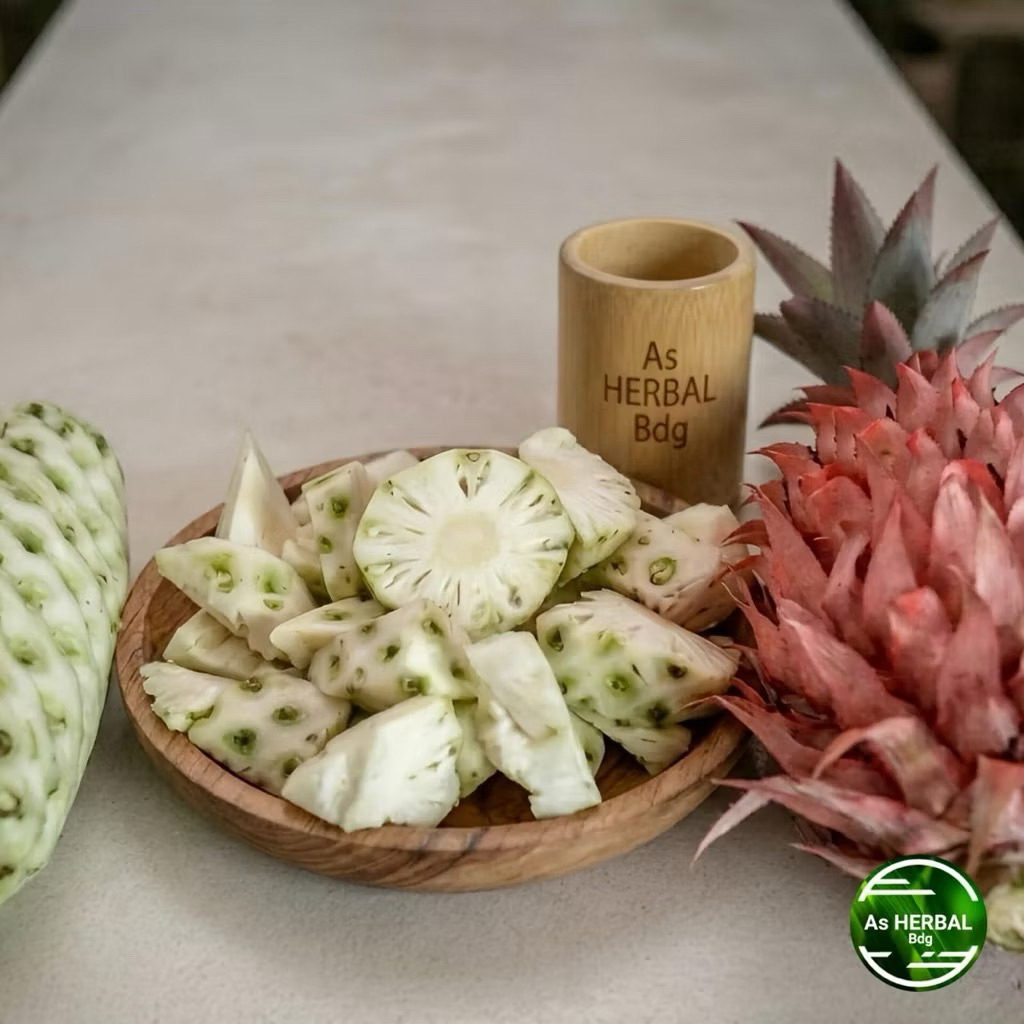 Buah Nanas merah Nanas muda Nanas Hutan Sudah dikupas 500 gram-az