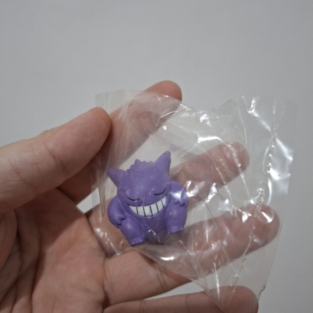 pokemon figure gengar duduk pokemon ghost gengar