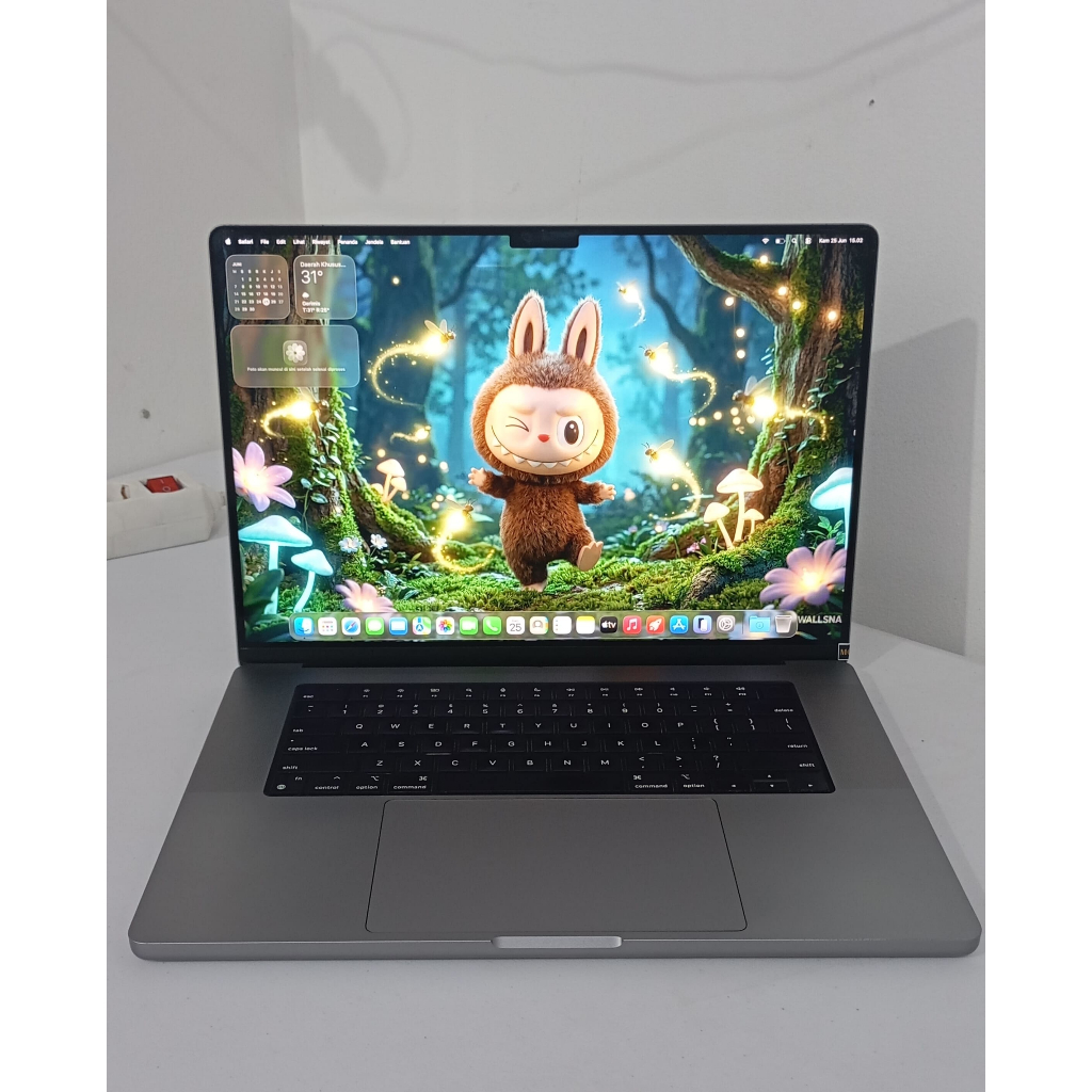MacBook Pro 16" 2021 — M1 Max/ 32GB / 1TB