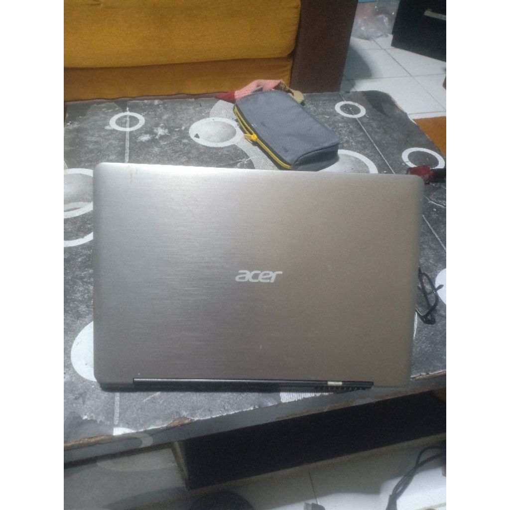leptop Acer aspire 3s
