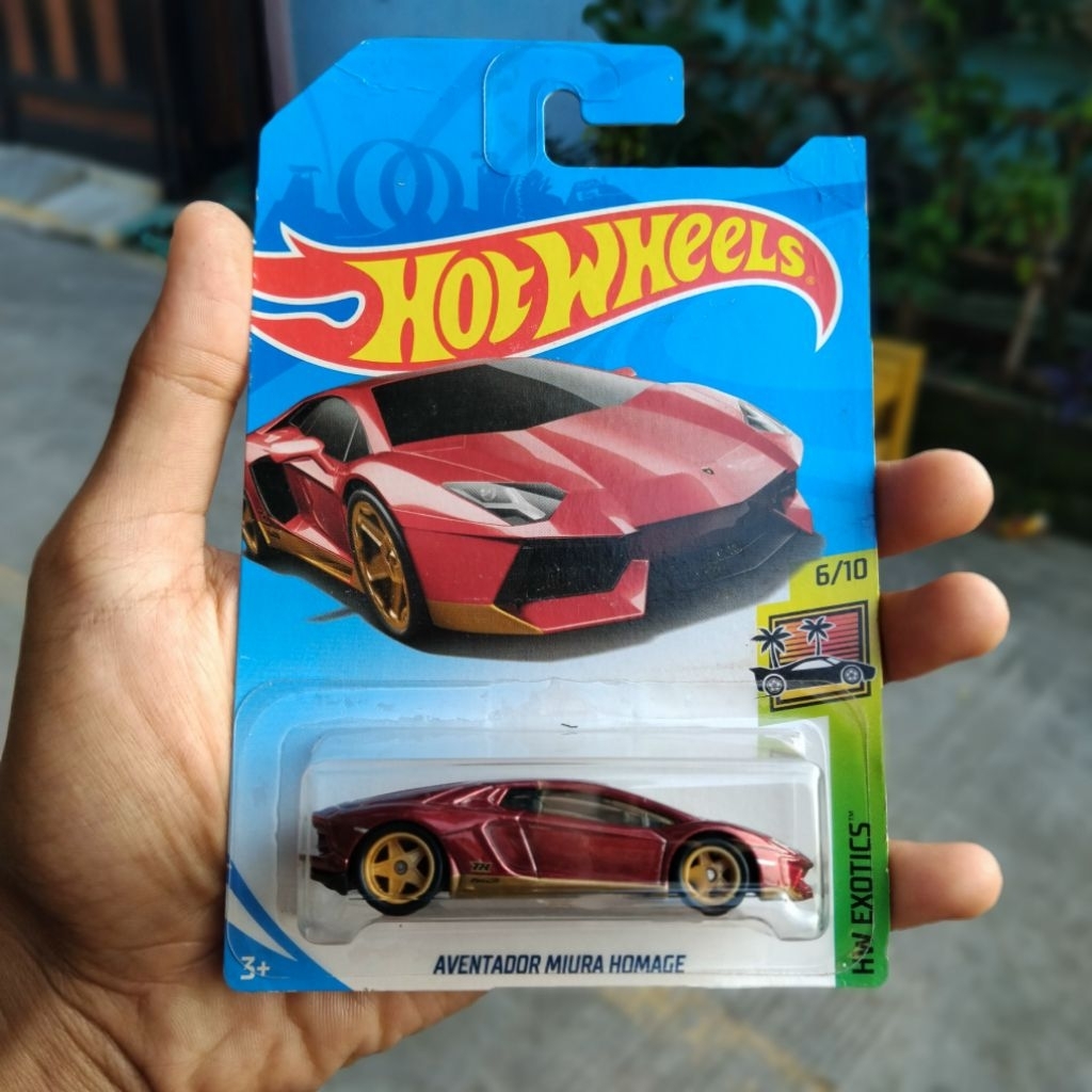 Hot wheels Lamborghini Aventador Miura Homage STH hotwheels super treasure hunt