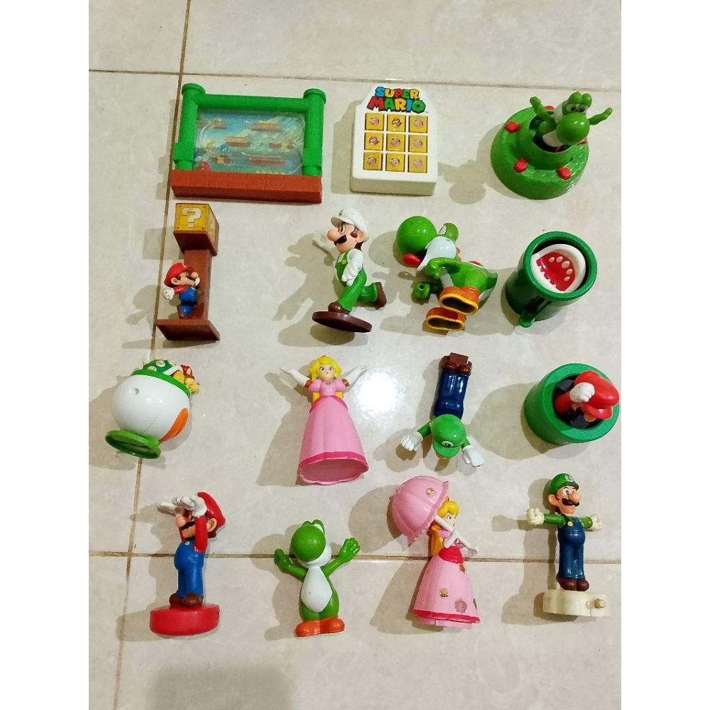 mainan Preloved mcd paketan murce murah